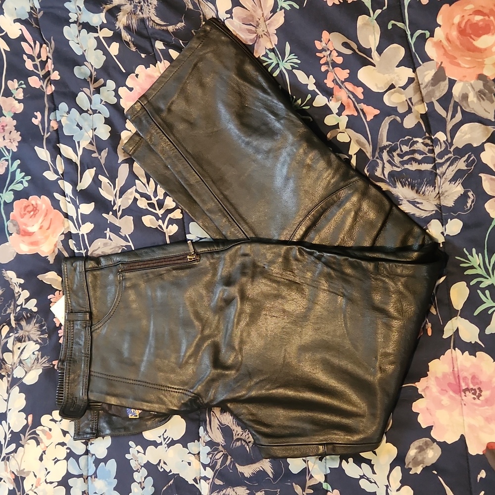 Leather motorcycle pants